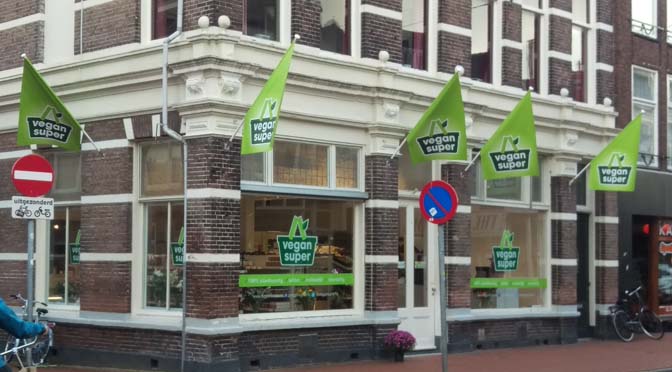 Vegansuper Groningen: 1ste vegan supermarkt van Noord-Nederland
