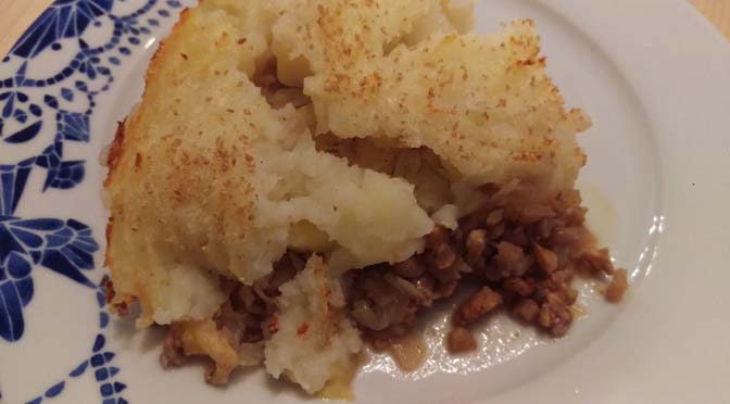 Veganized recept: zuurkool met aardappelpuree uit de oven