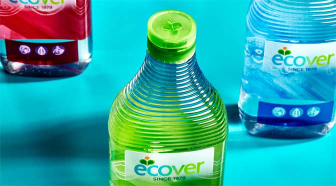Clean World Revolution begint: Ecover afwasmiddel in 100% gerecycled plastic!